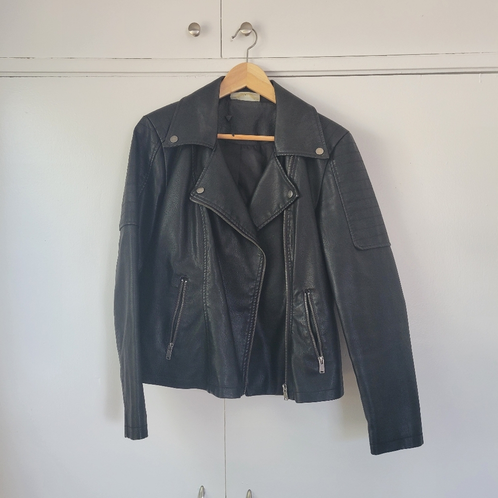 Black Women’s Moto Jacket - Unbranded